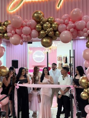 Sebastian Aiden Grand Opening at Desert Sky Mall💕 Gracias Dios por tanto 🙏 Otro sueño echo realidad… lo logramos 😭✨ This is only the beginning 💖 #sebastianaiden #theaguilars #desertskymall 