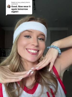 Replying to @tres_cubed_isfun the lucky headband is BACK ON ‼️ LETS GO HUSKERSSSS #MarchMadness #nebraskabasketball #gobigred #nebraska #huskers 