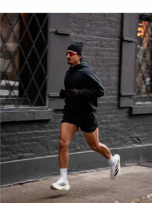 Get moving! Your future self is depending on you.  - - Supplements 💊: @transparentlabs Code: BAIG — save you some $$ - #motivation #inspirationalquotes #gymmotivation #fyp 