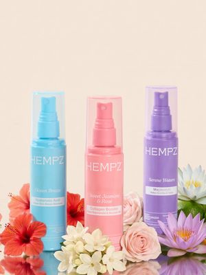Not your average spray... Introducing: Hempz Moisturizing Body Fragrance Sprays! 🩷💜🩵 Our new sprays give 24-hour hydration with a weightless, alcohol-free touch while leaving skin refreshed and smelling even better!✨ From hyaluronic acid to magnesium, each bottle contains their own skin-loving benefit. Perfect for all of your on-the-go needs! Now available at @Ulta Beauty @Amazon and hempz.com #hempzofficial 
