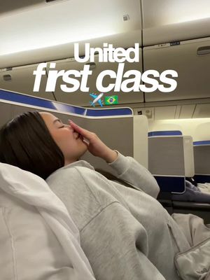 United Polaris first class experience ✨ @United Airlines rompieron #unitedairlines #firstclass #viral #unitedpolaris #travel 
