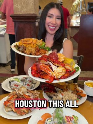 🔥 THE ULTIMATE CHINESE BUFFET EXPERIENCE IN HOUSTON 🔥  📍 King Palace Chinese Buffet has the best buffet deal! Their lunch price is $14.99 and $17.99 for dinner which includes live crawfish, crab, oysters, shrimp, sushi, all the Chinese classics, dessert and more! Everything kept coming out hot and fresh constantly and the options are endless. Be sure to check them out!  Address: 18315 Tomball Pwky, Houston #KingPalaceHouston #HoustonEats #HoustonRestaurants #HoustonFoodie 