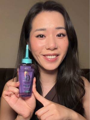 If you are double cleansing your face, you need to be double cleansing your scalp too!!   As a self-certified oily scalp girlie, I have been LOVING the @lorealparis Hyaluron Pure Oil Erasing Scalp Serum! It’s helped me keep my scalp fresher and cleaner for longer periods of time! I no longer have to wash my hair everyday and I’ve been able to ditch the dry shampoo on day 2 as well!  If you are also struggling with oily scalp, dead skin build up or residue, this needs to be in your haircare rotation!! I like to apply it in sections, massage my scalp and leave it on for 5 minutes before hopping into the shower and washing my hair.  Would you give this a go?  #hairgoals #lorealparis #haircare #oilyhair #makeup   AD