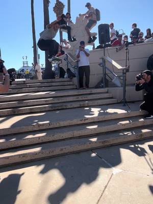 Santa Monica  Triple Set 🛹🤯#Skateboarding #skate #clips #girlskater #santamonica 