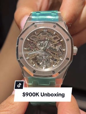 We opened a $900,000 WATCH SUITCASE🤯 Which watch do you think is worth more? #rolex #luxury #watches #entrepreneur #audemarspiguet 