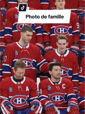 Photo d’équipe, édition famille 🧑‍🧑‍🧒‍🧒 Team photo, family edition #Habs #MontrealCanadiens #NHL 