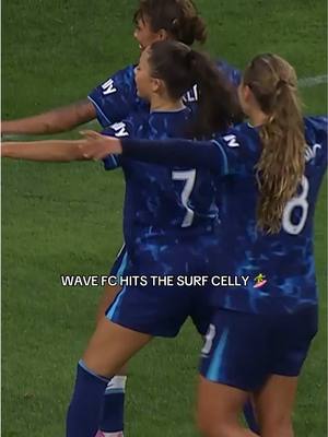 PARTY WAVE 🌊 #surf #goal #celly #football 