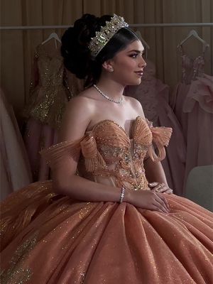 Hermosa #quinceañera #quincedress 