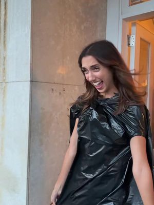 The garbage bag did nothing but make me laugh in this weather 🤣🌨️ @Shannon Lawson 