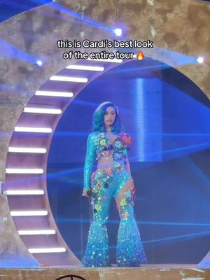 Cardi B looked amazing at her sold out show in NYC #cardib #littlemissdramatour #nyc #msg 