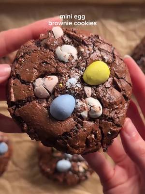 mini egg brownie cookies 1 1/3 cups (227g) bittersweet or semisweet chocolate 6 tbsp (85g) unsalted butter 1/3 cup (65g) white sugar 2/3 cup (135g) dark brown sugar 2 eggs 1 tsp vanilla 3/4 cup (95g) flour 1/4 cup (25g) cocoa powder 1 tbsp malted milk powder (optional) 1 tsp (1g) espresso powder (optional) 1/2 tsp (2g) salt 1 cup mini eggs (save some for the toppings) *chop about 1/2 of the mini eggs and set them aside. in a bowl, microwave butter and chocolate in 15-20 second intervals until it's melted and smooth. in another bowl, beat the eggs and sugar well until it becomes more pale and foamy, then slowly add into the choco/butter mixture. mix in the vanilla. in another bowl, whisk together the flour, cocoa powder, salt, and espresso powder. gently fold in the dry to the wet. bake at 350 for about 10-12 min or until the tops are nicely crackled. optional: top with flakey salt! recipe inspo from broma bakery but i tweaked some parts of her recipe <3 #Recipe #brownie #cookies #minieggs 