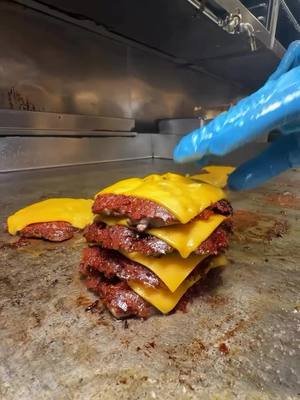 Just another day at the office when your motto is “Just For You!” This is an 8 party by 8 cheese from Irv’s Burgrs! Same classic bun, same quality beef, same addictive sauce 🔥🤤🍔 #burgers #burgers #irvsburgers #bestburger #burgerlover 