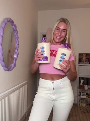 Aussie miracle moist bundle keeps my hair soft & shiny 💜 🦘 #aussie #haircare #hairtok #singlemumlife #mumsoftiktok 