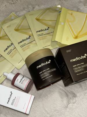My first pr package from @medicube global X @YesStyle  CODE: JULIEX10  I am obsessed with the products I received! My redness calmed down so much and I love the glowy skin I get after using them 💗@YesStyleInfluencers #YesStyle #yesstyleinfluencers #medicube #prpackage #pdrnserum 