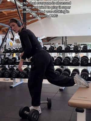 Bro was in a hat , hoodie and mask combo so I’m pretty sure it is who I’m thinking omg. #HR #gym #fitness 
