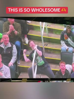Celtics fans cheered on this fan when he was on the jumbotron… and booed everyone else! 😆🍀 (via NoaDalzell/X) #NBA #nbabasketball #basketball #basketballtiktok #fyp 