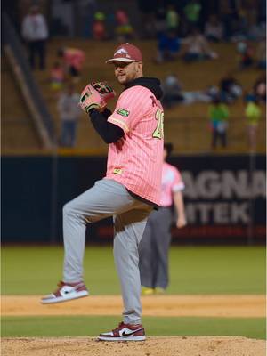 AJ McCaron throws out Uncerimonal First Pitch to retire Austin Schultz👀 @AJMcCarron  #nfl #ufl #cosmicbaseball #travelball #bama 