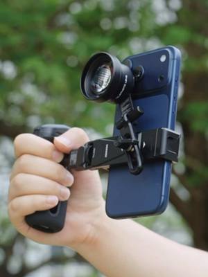 The easiest way to add all the accessories you need! 17mm lens ✅ Filters ✅ Side handle ✅ #neewer #shotonphone #phonephotography #phonerig #contentcreator 