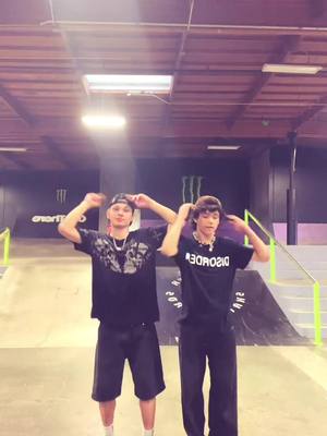 PSL training goin hard.                                .                                                                    @nickt0d3ro @★SH!LOH★ @quentinjeang__  .                                                                          #viral #fyp #foryoupagе #kawaii #skatersoftiktok 