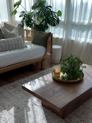 Rugs that look good, and function even better. 📸 @nicole.rebeiro Rug: Lisa — Taupe/Multi #washablerug #homedecor #madefortogether