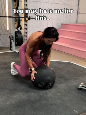 4 rounds - 40 seconds on, 20 seconds rest!  My FULL BODY SCULPT CHALLENGE starts 4/1! Sign up now and get 25% off! Link in bio  #freeworkout #fullbodyworkout 
