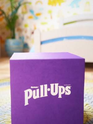 We just upped your potty-training game 😎​ Now Pull-Ups have our new Learning Layer, designed to help kids learn wet from dry, keeping them confident and comfortable through potty-training! ​ The Learning Layer will feel wet for approx. 2 minutes, allowing your child to feel the wetness signal before it dries, making this a new essential learning tool for the potty-training stage. #pullups #learninglayer #pottytraining 
