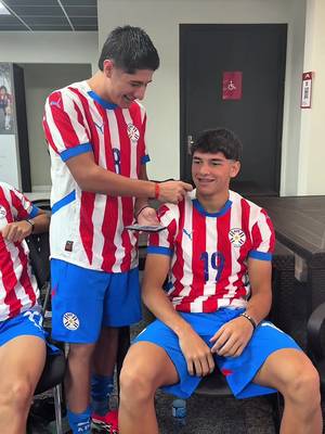 En Paraguay se dice? 🤔🇵🇾 #AlbirrojaSub17 ⚪️🔴