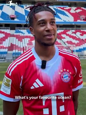 Random questions with Michael #Olise 🇫🇷 #fussball #Bundesliga 