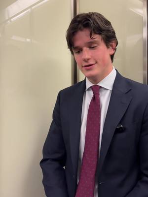 THE WOLF IS BACK(i got food poisoning) #sales #nyc #suits #hustler 