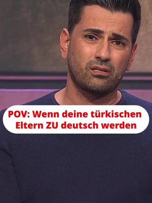 Andere bekommen zum 18. ein Auto, ich bekomme einen Wackeldackel und die Straßenverkehrsordnung. 🐕🚗 Danke Mama & Papa für die „Überintegration“! 😂 Habt ihr auch so Storys mit euren Eltern? Schreibt’s in die Kommentare! ⬇️ #Eltern #FamilyBusiness #TanCaglar #StandUpComedy #NuhrImErsten #LachenIstGesund #TürkischeEltern "Nuhr im Ersten" vom 12.03.2026 Hier der Link zum ganzen Auftritt von Tan bei Dieter Nuhr https://www.ardmediathek.de/video/nuhr-im-ersten/tan-caglar-deutsch-genug-fuer-die-afd/rbb/Y3JpZDovL3JiYl9kNjM3YzgzZS1kNmMzLTQxZDQtOWEzYi04NzE0MmJmMDBjM2RfcHVibGljYXRpb24