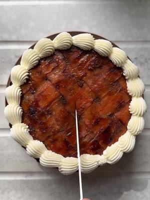 You just can't go wrong with a carrot cake When a classic just isn’t cutting it, there’s always a way to level up. This one takes everything you love about a soft, spiced carrot cake and flips it with a glossy honey drizzled carrot lattice baked right into the top (amazing) Trust us, it tastes as good as it looks. Thank you as per, @Cahill  Full recipe via the link in bio 🥕 #carrotcake #cake #dessert #easterweekend #food 