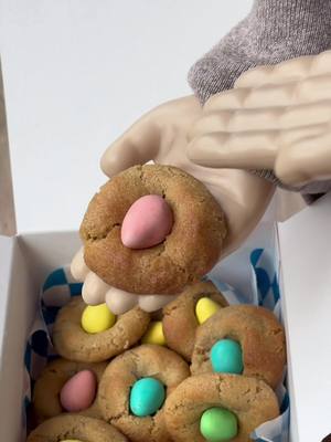 🚨Last week for Mini Egg Dunkers🚨 These adorable, sweet treats are only here until April 6th! Come visit us in store or get them delivered straight to your door on Uber Eats 🩷 #CraigsCookies #FreshBaked #MiniEggDunkers