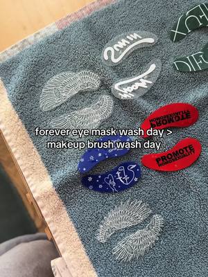 infinitely reusable eye masks > single use eye masks !! wash with water and hand soap or cleanser and then reuse again again #dieux #dieuxskin #reusableeyemask 
