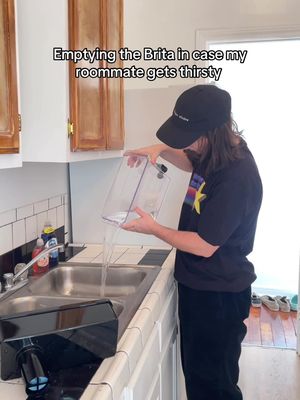 #water #roommateproblems #fyp #relateble 