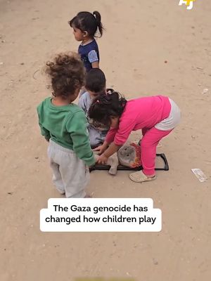 Children in Gaza were filmed playing a game they called “carrying the martyrs,” where they pretend to carry dead bodies on hospital gurneys. #childrenoftiktok#Trauma #Gaza #Genocide