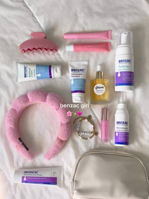 The flatlay of our dreams 😍 What does your skincare flatlay look like? 💜 Benzac AC: ALWAYS READ THE LABEL AND FOLLOW THE DIRECTIONS FOR USE. Benzac AC is indicated in the treatment of mild acne. #BenzacAU #skincare #skincareessentials