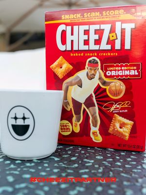 #cheezitpartner change happens, but @Cheez-It  is always my go-to snack. go grab the cheez-it original: jimmy butler edition box in stores now