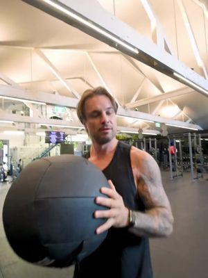 It's Testicular Cancer Awareness Month! When's the last time you checked your balls? Thanks to the legends at VRTUS Bondi Beach for helping us look out for our mates 🍐
