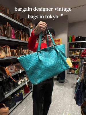 secret spot 🤫 should have gone home with the miu miu tbh @makai.beaumont  📍 MixTHINKS Harajuku