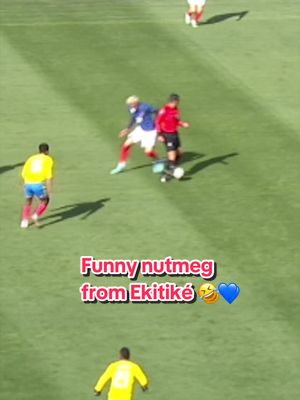 Is that a yellow card, referee? 🤣 #hugoekitike #liverpool #equipedefrance #football #sportstiktok 