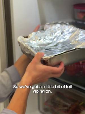Take this as a sign to give your refrigerator shelves some shelf care. 🫶