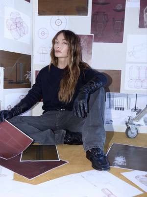 Kelly Wearstler H&M HOME. Architectural silhouettes, proportions in flux, and refined tactility. Launching September 3, 2026. @H&M @H&M HOME  #hm #hmhome ​​​​​#KellyWearstler