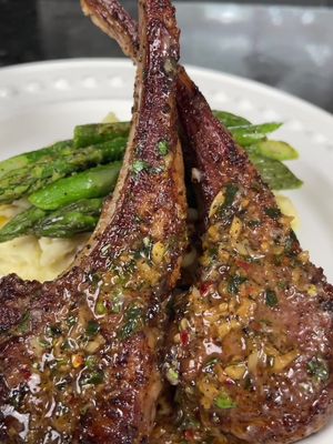 Make These For Easter Dinner #lambchops #FYP #foryou #mrmakeithappen 
