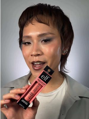 Das Roulette hat gesprochen. 🎰💋 Drei Liner. Drei Balms. Drei Oils. Neun Produkte = 27 Möglichkeiten. ✨ Der Hauptgewinn? Die perfekte Lip-Combo! Mit dem Star des Abends: Der e.l.f Glow Reviver Melting Lip Balm. 💫  IT MELTS. YOUR WALLET DOESN'T. #elfcosmetics #elfyeahde  