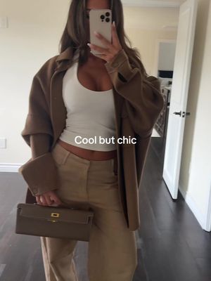 Obsessed with my neutrals for a spring transition outfit #OOTD #fashion #outfitidea #chic 
