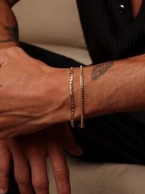 The Gold Figaro Square Box Bracelet stack features two of our best selling chain bracelets combined for the perfect look. Each piece is handmade by expert craftsmen in Tuscany, Italy. They’re waterproof & sweatproof and feature a fully custom logo tag and clasp design that you won’t find anywhere else.