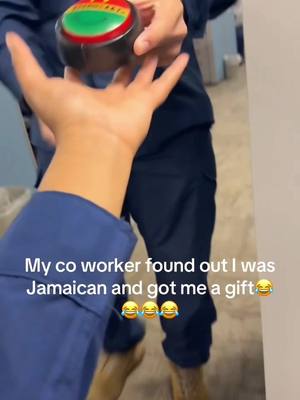 It’s so loud 😂 (🎥:@Tiyona🖤) #AprilFools #prank 