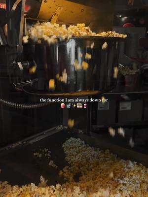 We finally went to see @Project Hail Mary and it was sooooo good! Going to the movie theater is always a good idea 🍿✨🎞️📽️🧡  #movietheater #cinema @AMC Theatres #projecthailmary #movietime #movienight 