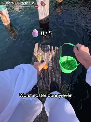 Worst Easter Bunny ever 😭 📸 @airrun with Insta360 Ace Pro 2 #insta360 #insta360acepro2 #actioncamera #eastereggs #pov 