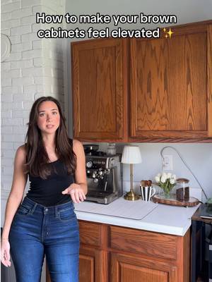 Love rental friendly style ✨ #coffeebar #rentalfriendly #browncabinets 